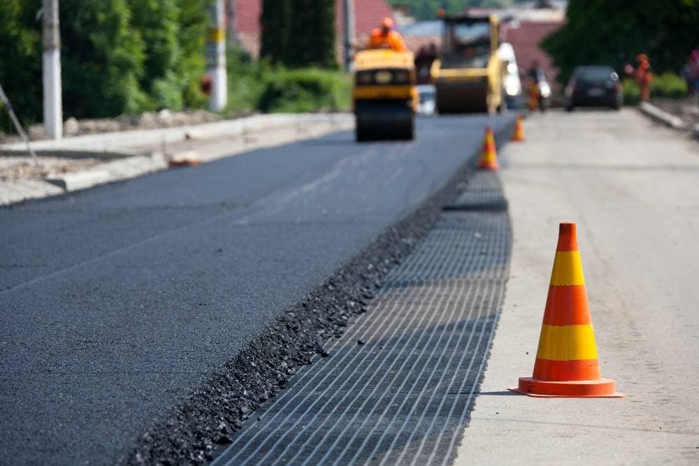 Don’t Hire an Asphalt Contractor in Lawrence County, MO Until You Read This!