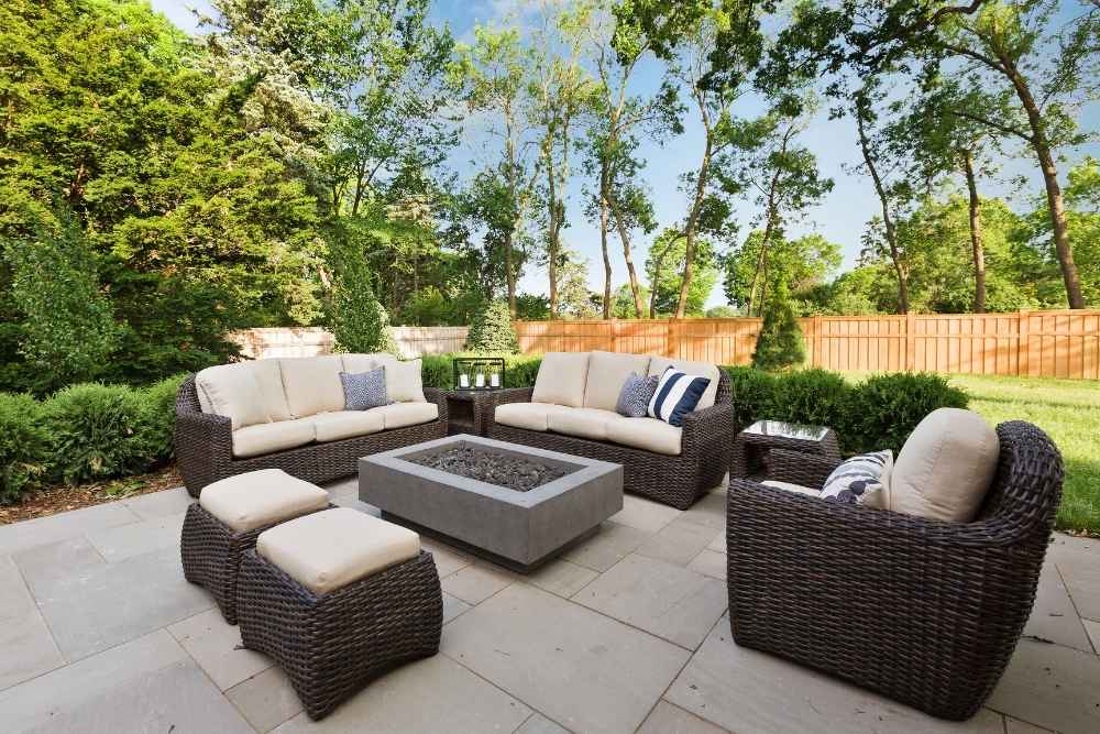 Why More Homeowners in Independence, MO Are Choosing Concrete Patios Over Wood Decks