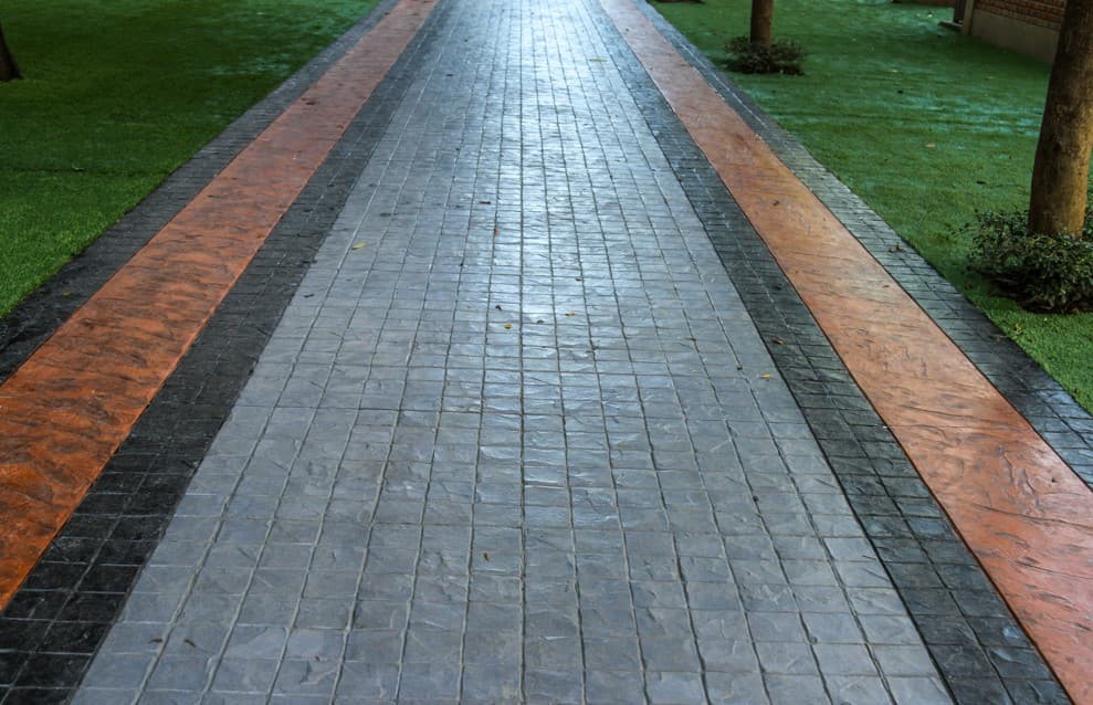 Transform Your Home's Curb Appeal: The Ultimate Guide to Concrete Driveways!